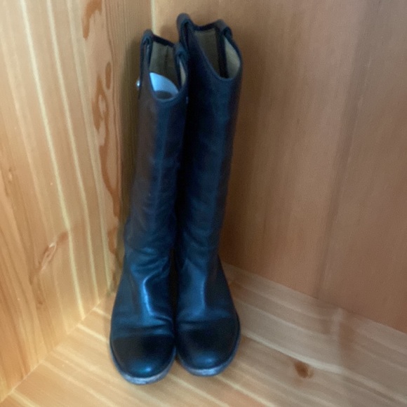 FRYE beautiful black leather boots size 6 - Picture 4 of 7
